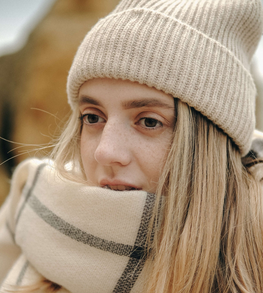 woman with hat