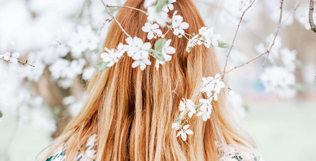 red hair with flowers